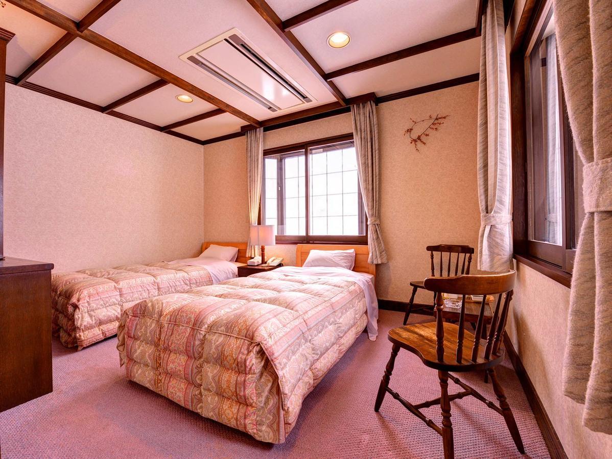 Resort Inn Chirorian Такаяма Екстериор снимка